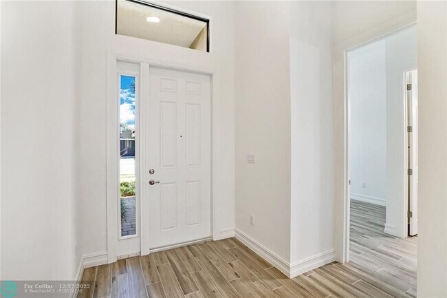 Building Photo - 11848 Fortress Run