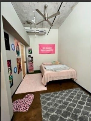 Foto del edificio - 415 Oliver Hill Way