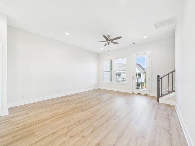 Foto del edificio - 308 Ferebee Pl