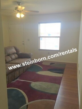 Foto del edificio - Nice Condo for rent located off Stern