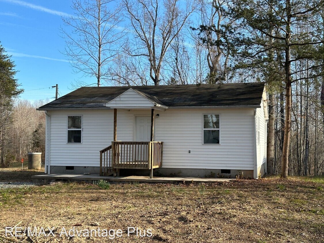 428 Timberlake Rd, Green Bay, VA 23942 House Rental in Green Bay, VA