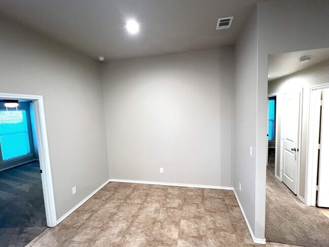 Foto del edificio - **BEAUTIFUL WINDSTONE AT UPLAND HOME**