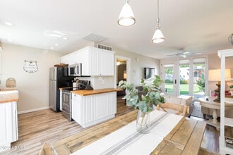 Building Photo - 4202 N 38th St