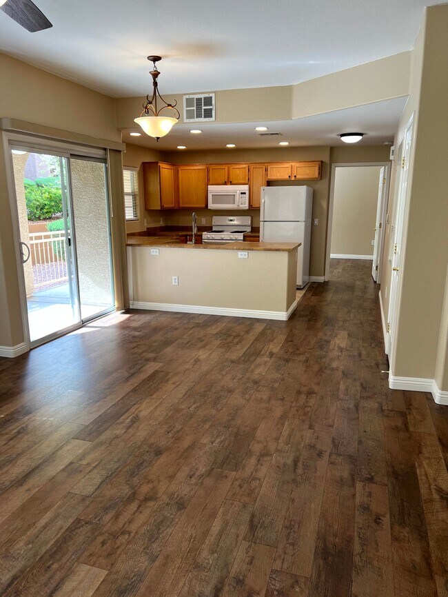 Foto del edificio - 3815 Juno Beach St