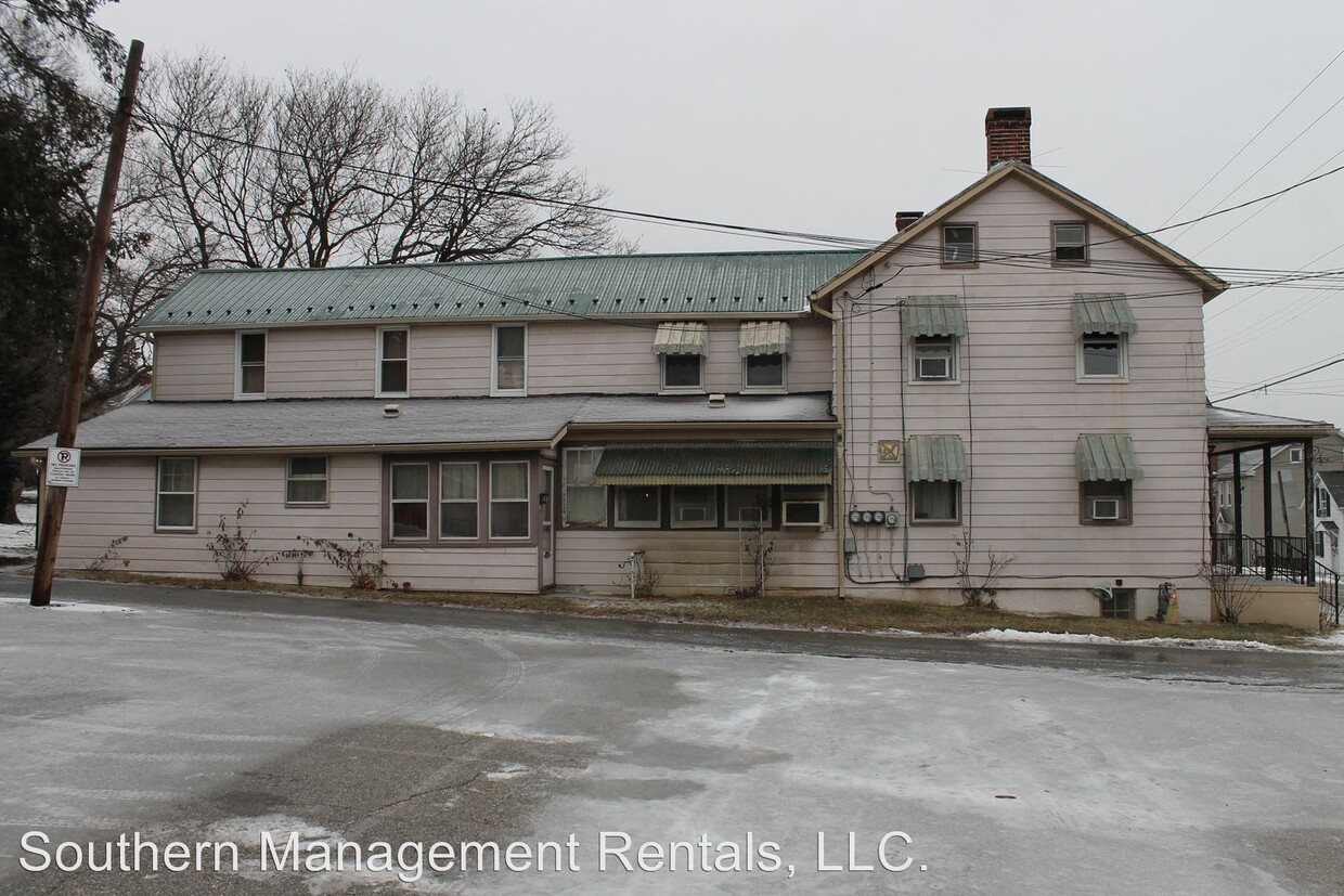 10 N 2nd St, New Freedom, PA 17349 House Rental in New Freedom, PA