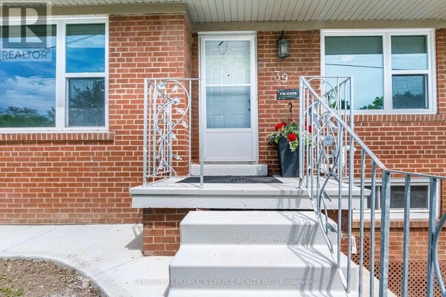 Building Photo - 39 Meadowland Dr