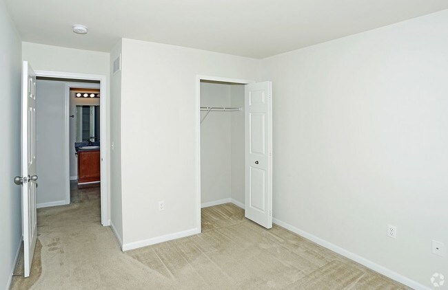 Building Photo - 646 Napa Valley Dr