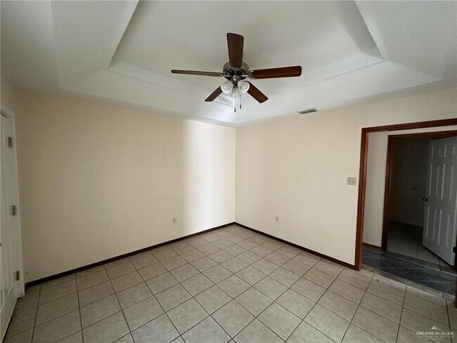 Building Photo - 2700 N Birch St