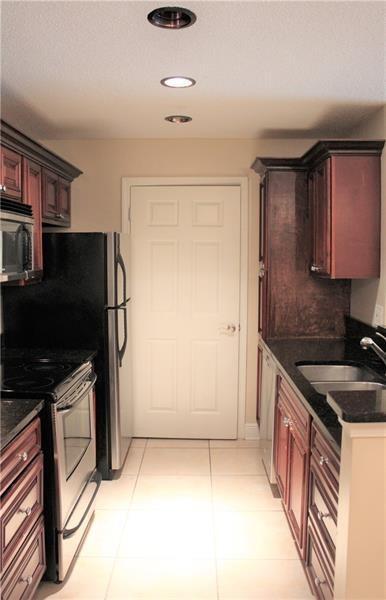 Foto del edificio - 6307 Santa Fe Pkwy