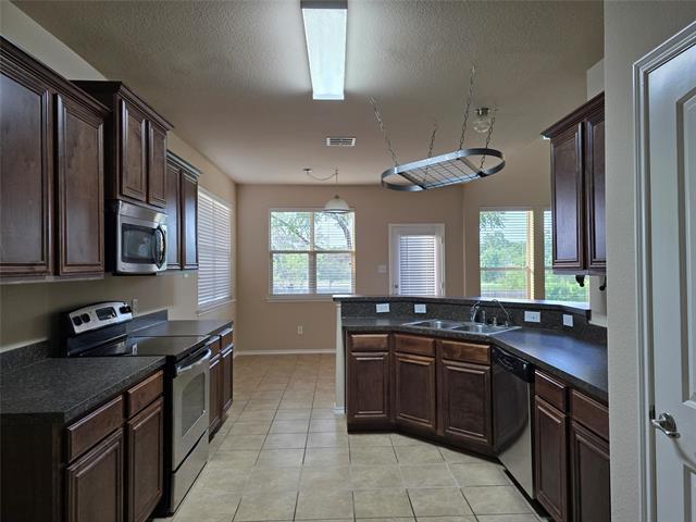 Building Photo - 1012 Evers Dr