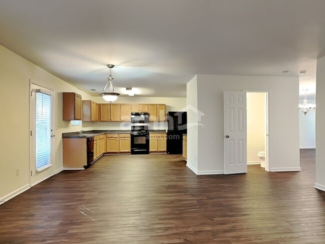 Foto del edificio - 3904 Edgewood Terrace Rd