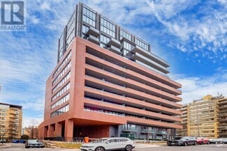 Building Photo - 2525-2525 Bathurst St