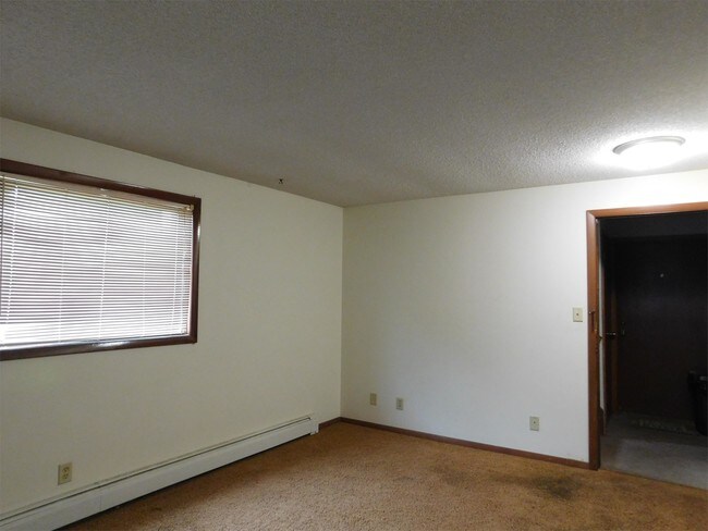 Foto del edificio - 256 32nd St NW