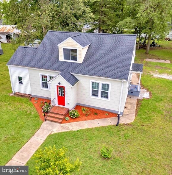 Foto principal - 202 Oak St