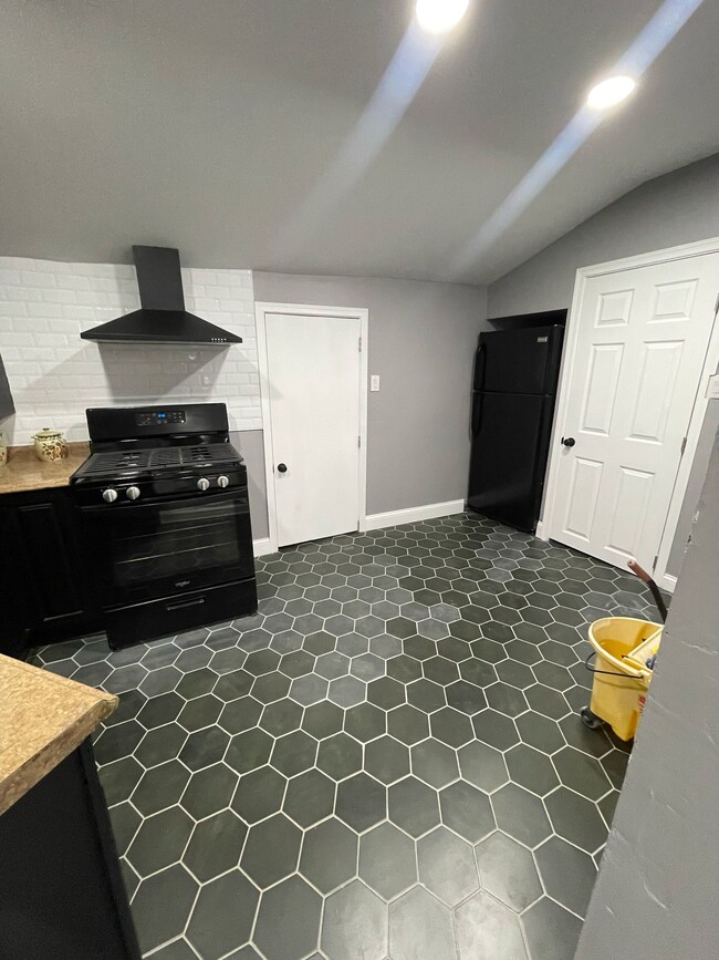 COCINA - 1937 Buckius St