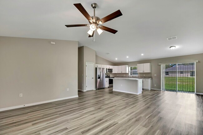 Building Photo - 17677 SW 114 St