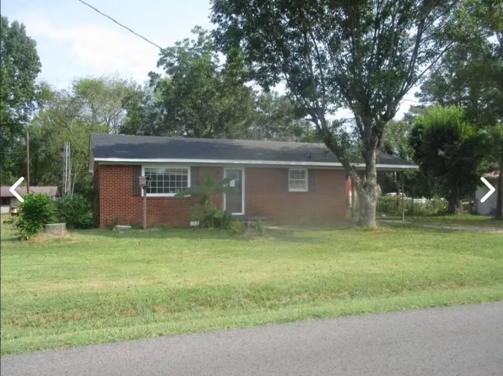 225 Plainview Dr, Savannah, TN 38372 House Rental in Savannah, TN