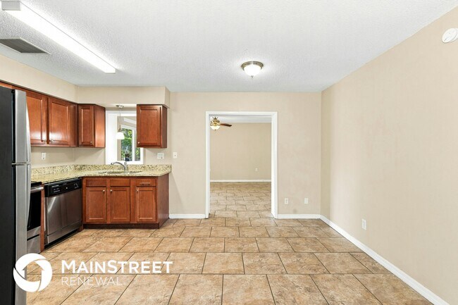 Building Photo - 3124 Bigelow Dr