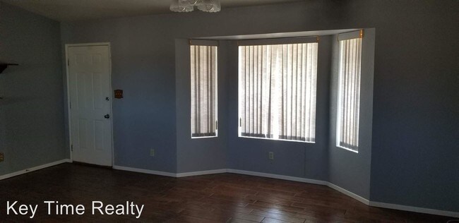 Building Photo - 3 br, 2 bath House - 3353 McCormick Blvd