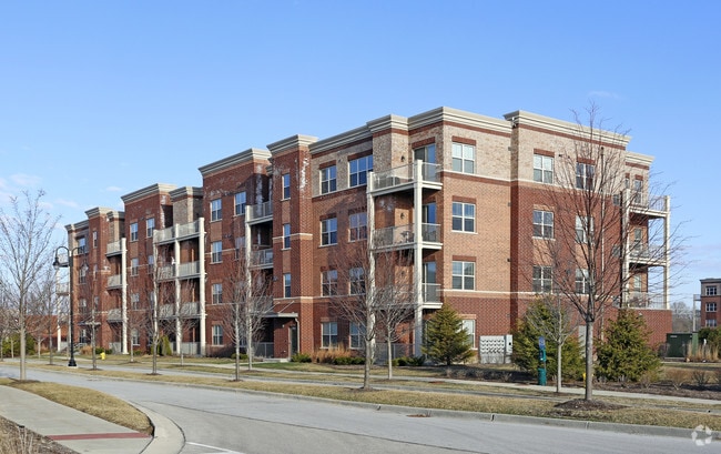 Building Photo - The Residences of Orland Park Crossing