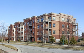 Building Photo - The Residences of Orland Park Crossing