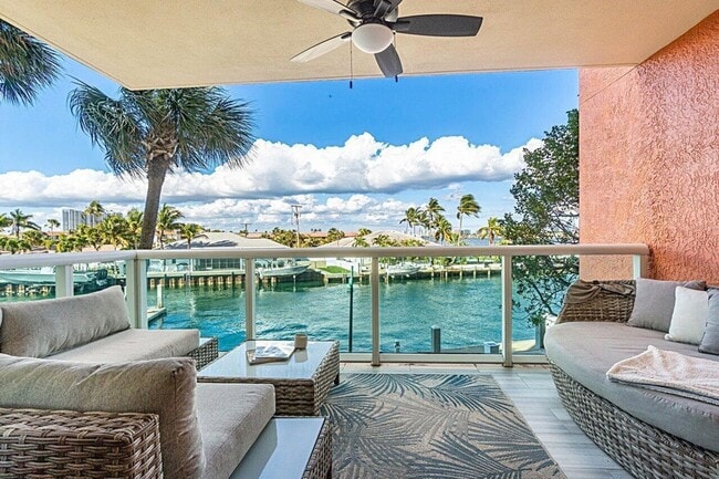 Photo - 2650 Lake Shore Dr Apartment