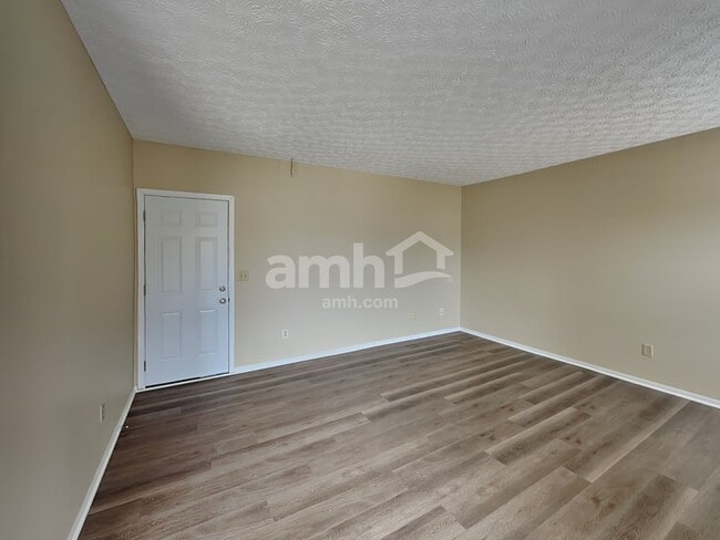 Building Photo - 158 Steiger Ct