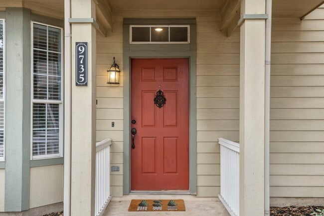 Building Photo - 9735 Coyote Creek Dr