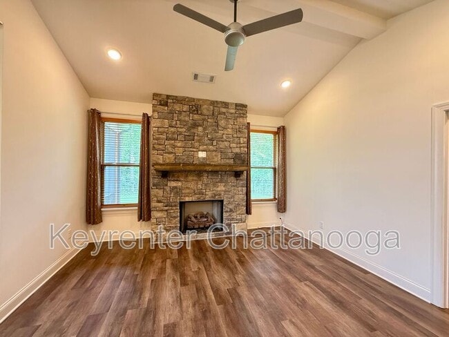 Building Photo - 7183 Mercedes Ln