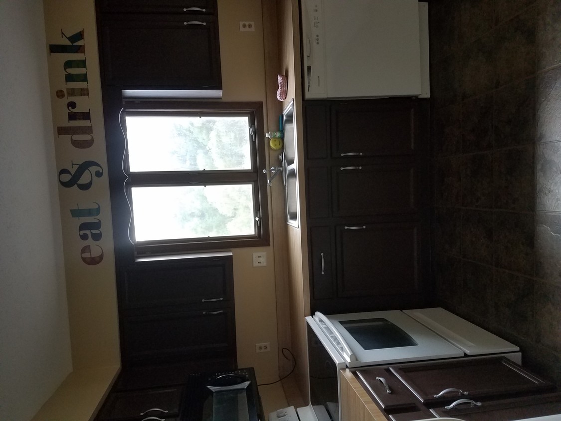 Primary Photo - 912 Pearson Cir
