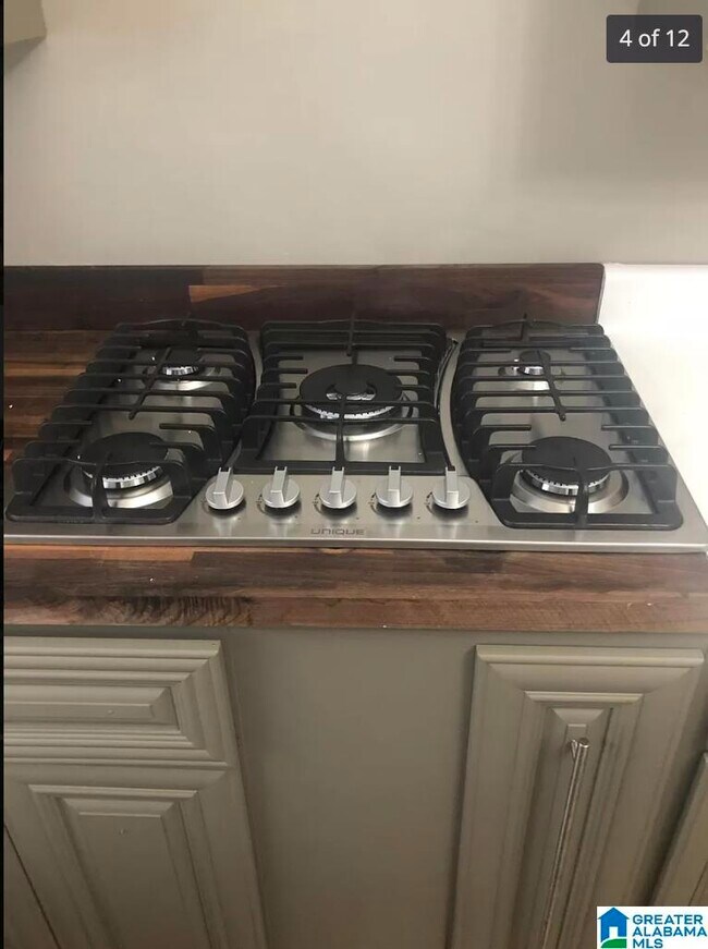 Building Photo - 622 34th St S