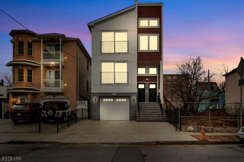 Foto principal - 609 Hunterdon St