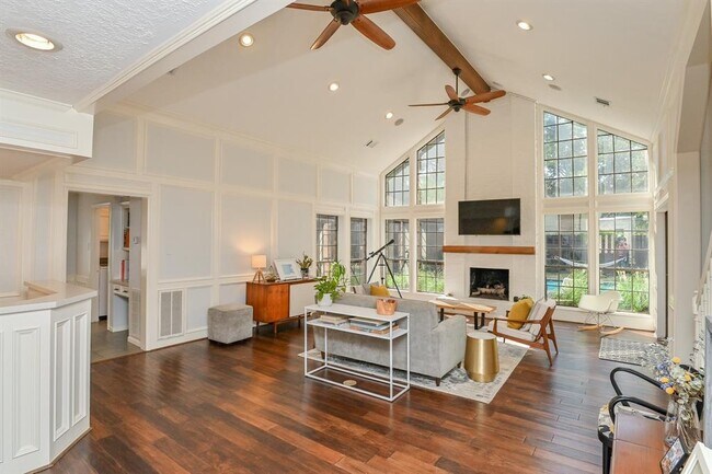 Foto del edificio - 510 Windsor Glen Dr