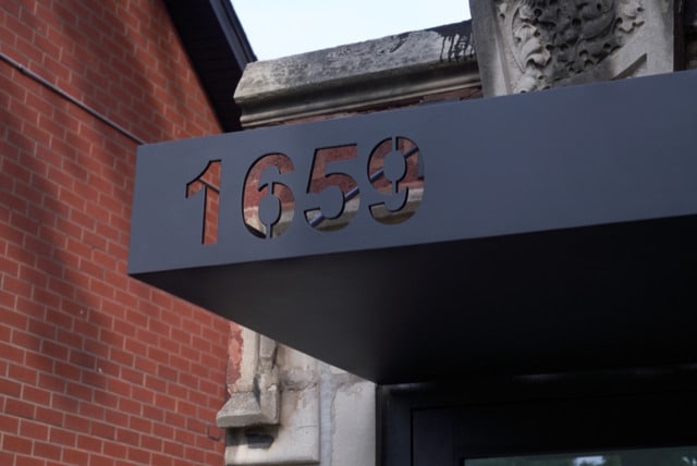 Foto del edificio - 1659 N Humboldt Blvd