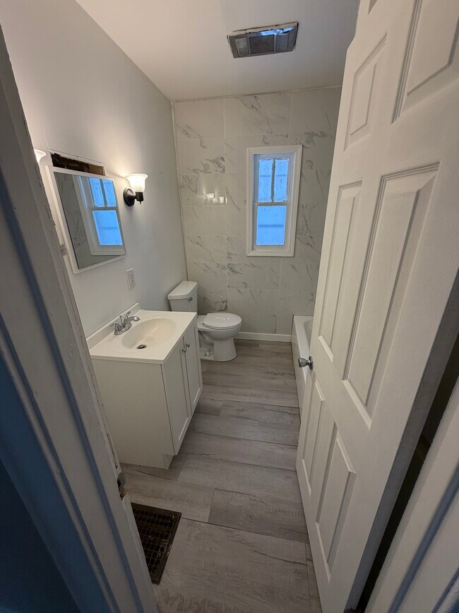 Foto del edificio - 1515 Reed Ave