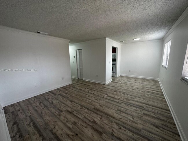 Building Photo - 7279 W 24th Ave