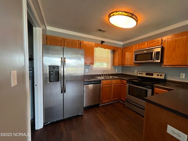 Building Photo - 112 Cobblestone Trail