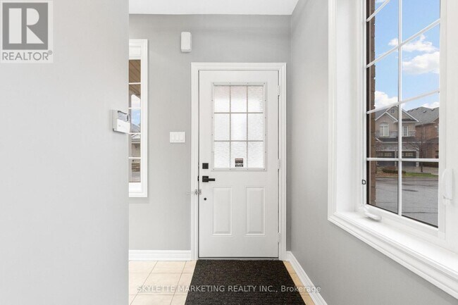 Building Photo - 377 Caboto Trail