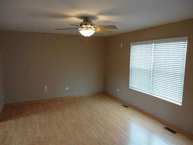 Building Photo - 1252 Lasser Dr