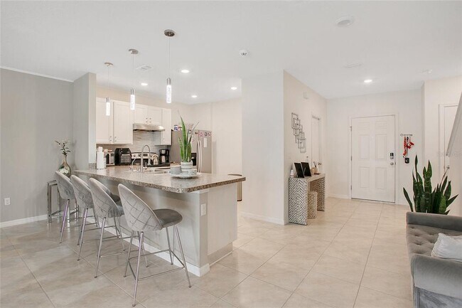 Building Photo - 9006 Pinales Wy