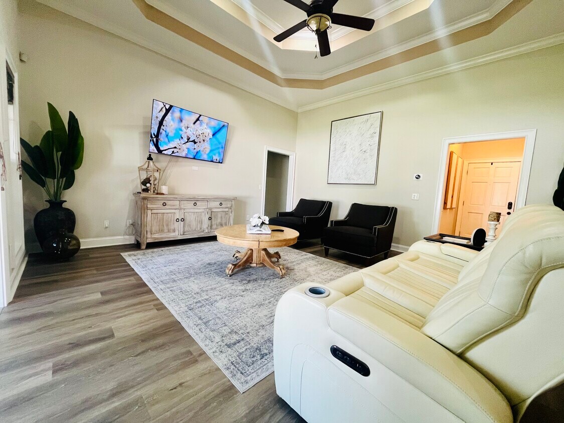 Foto principal - 276 Wellington Pl