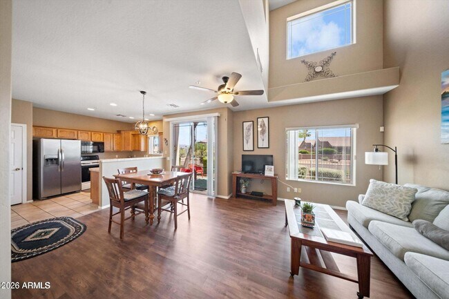 Building Photo - 9750 N Monterey Dr