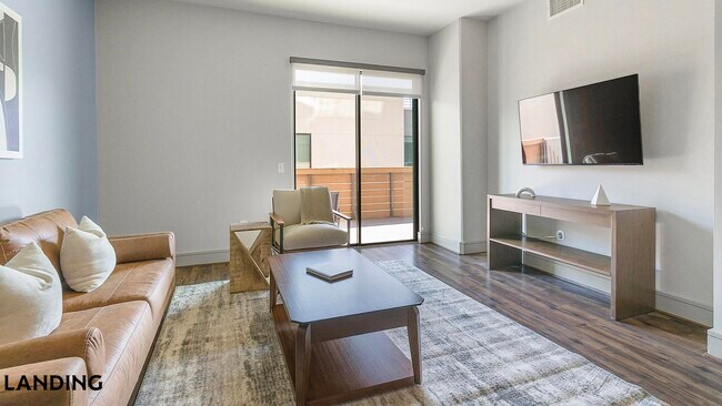 Foto del edificio - 1414 Wood Hollow Dr