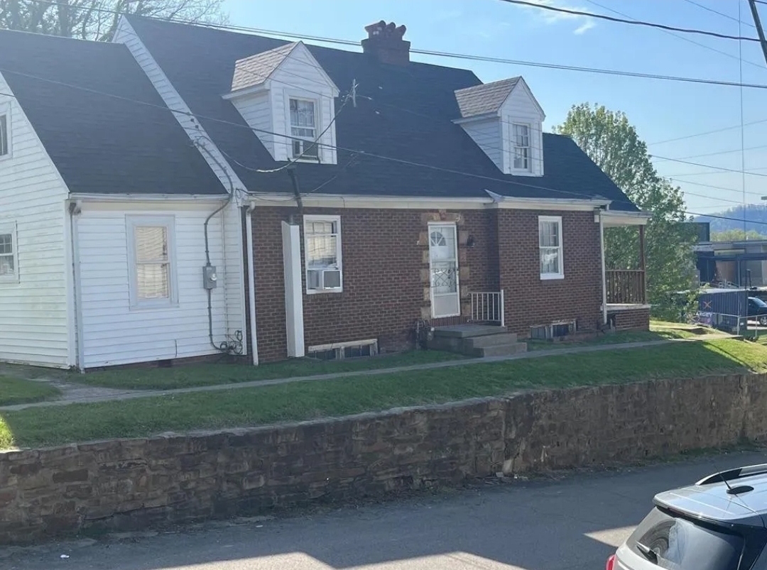 Primary Photo - 1101 20th St
