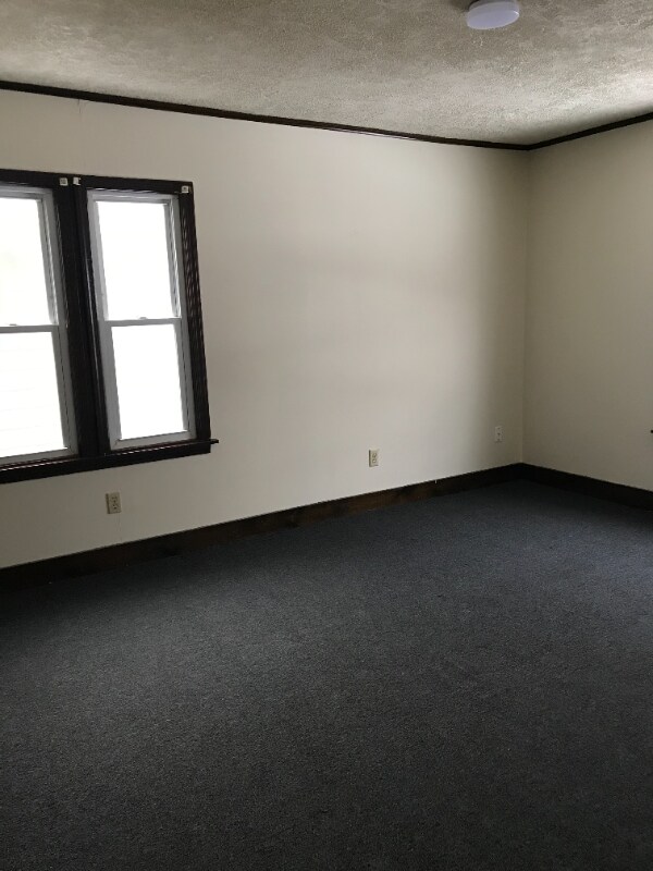Building Photo - 443 Grand Ave
