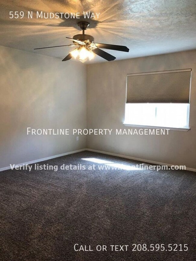 Building Photo - 559 N Mudstone Way
