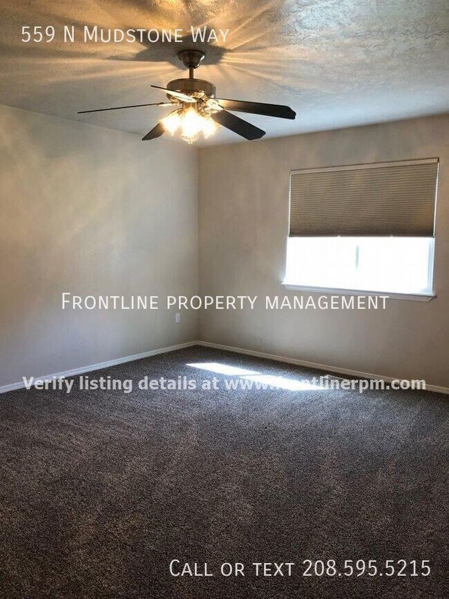 Foto del edificio - 559 N Mudstone Way