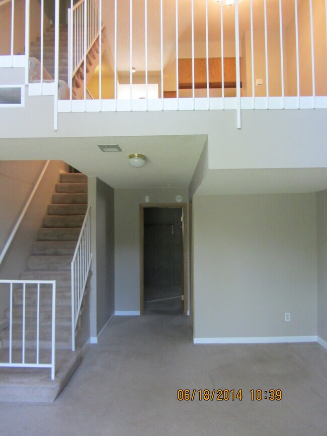 Foto del edificio - 9651 W Cornell Pl