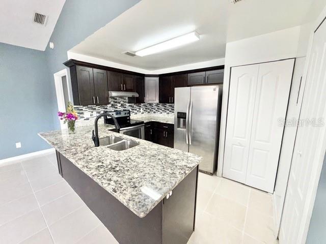 Foto del edificio - 1502 Candlewyck Dr