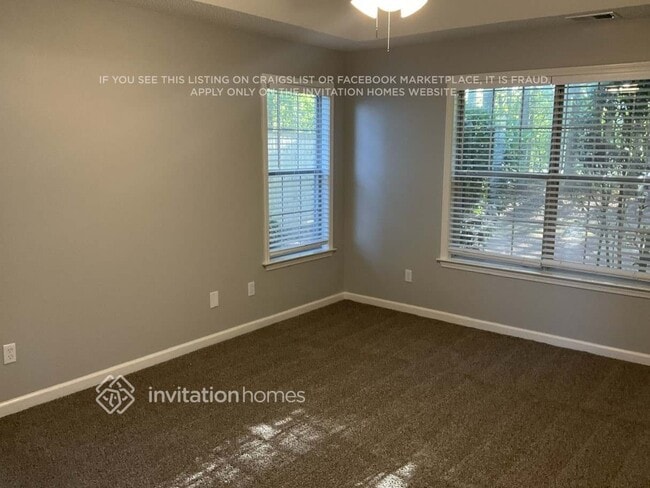 Building Photo - 304 Freeman Forest Dr